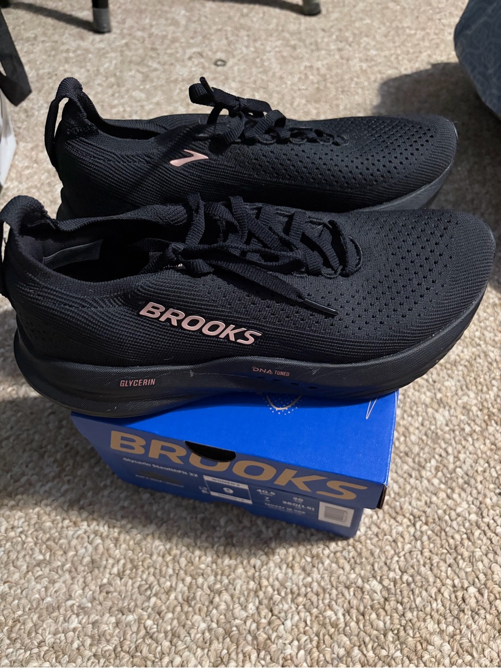 Brooks Women’s Glycerin Running Shoes - Black with Pink Accent